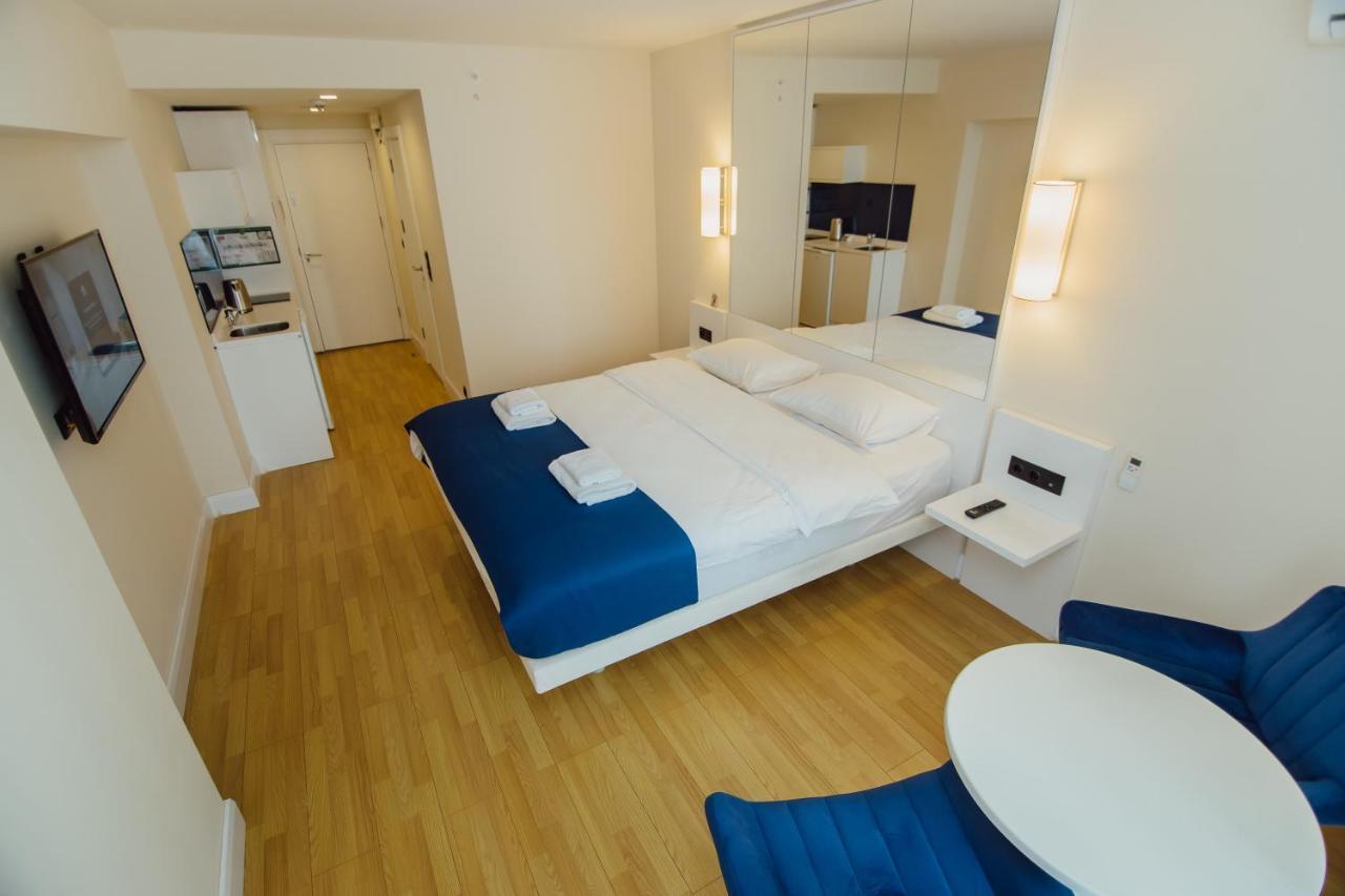 Premium Aparthotel With Sea View Batumi Exterior foto