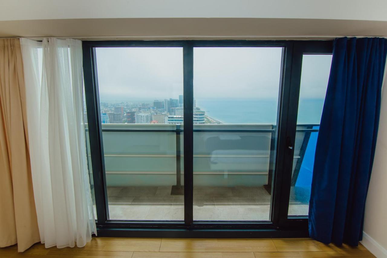 Premium Aparthotel With Sea View Batumi Exterior foto