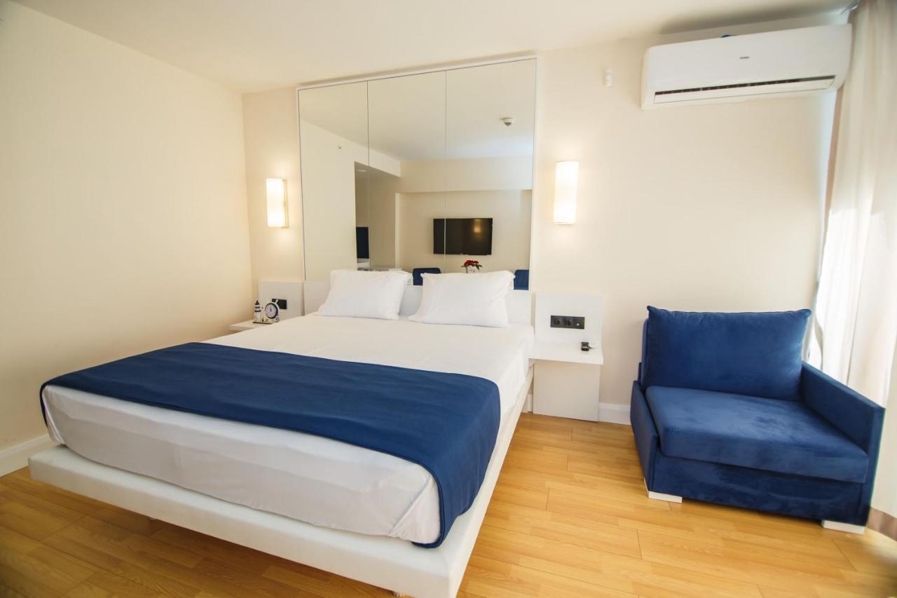 Premium Aparthotel With Sea View Batumi Exterior foto