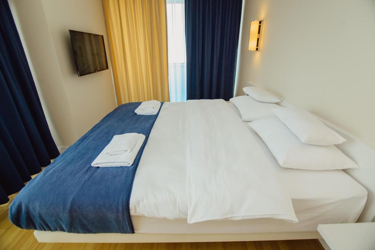 Premium Aparthotel With Sea View Batumi Exterior foto