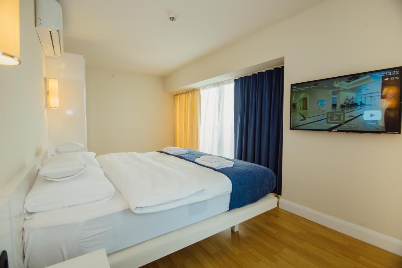 Premium Aparthotel With Sea View Batumi Exterior foto