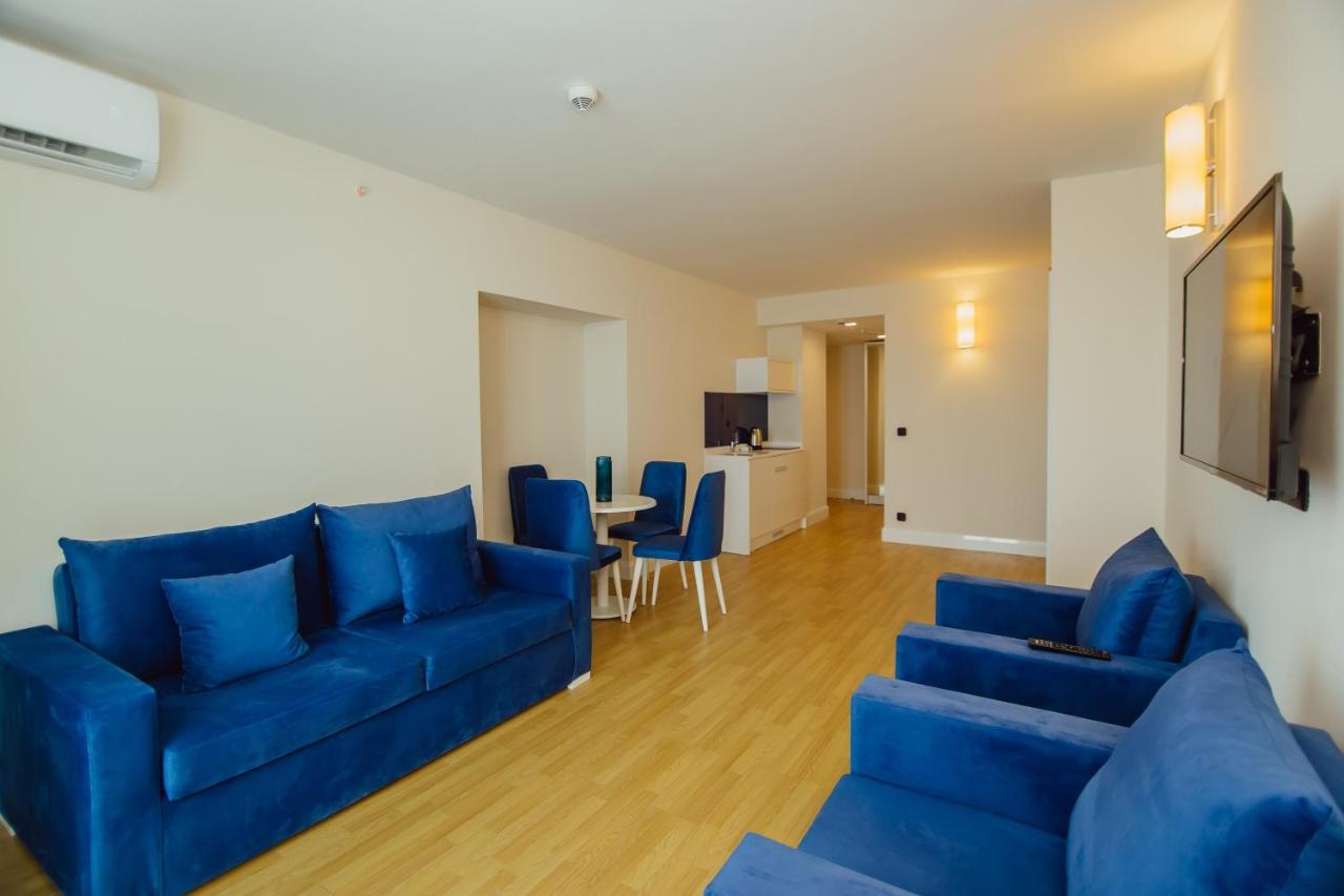 Premium Aparthotel With Sea View Batumi Exterior foto