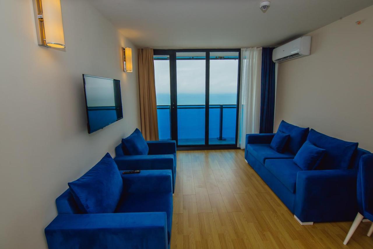 Premium Aparthotel With Sea View Batumi Exterior foto