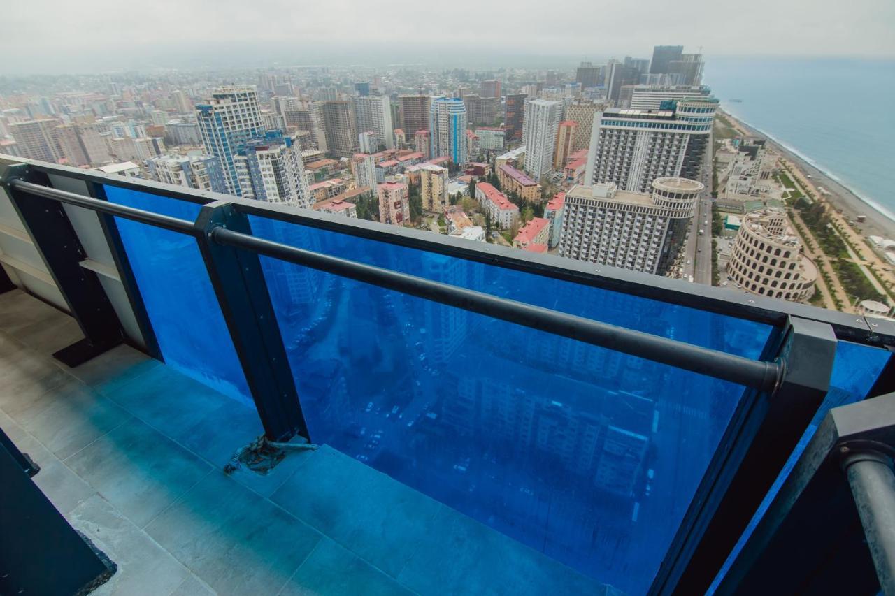 Premium Aparthotel With Sea View Batumi Exterior foto