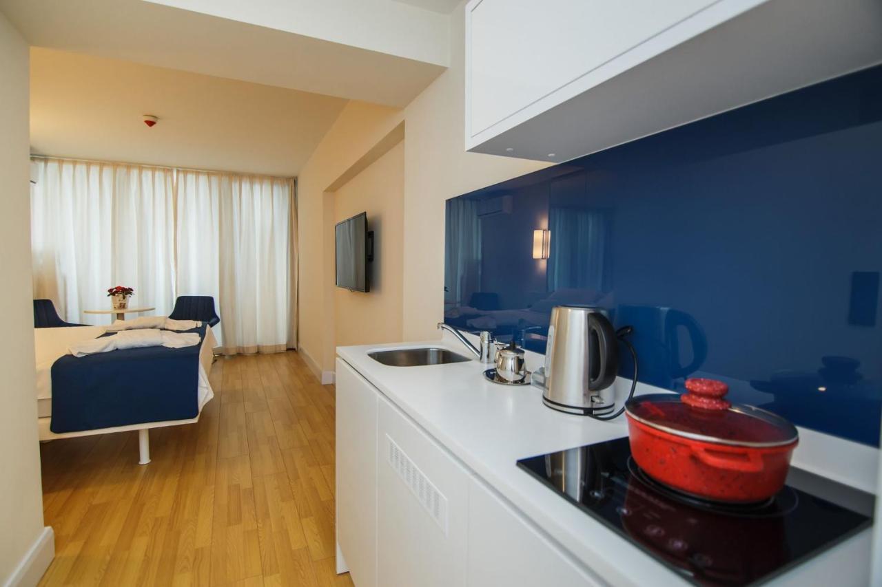 Premium Aparthotel With Sea View Batumi Exterior foto